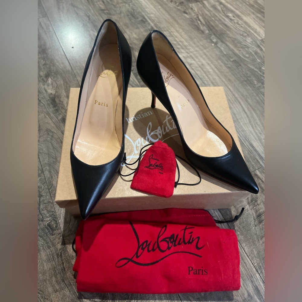 Christian Louboutin size 36 (fits like 6.5-7)